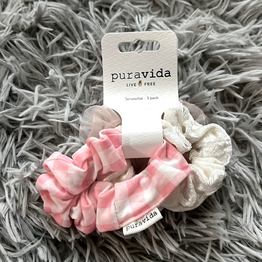 NEW Pura Vida Scrunchie 3-Pack